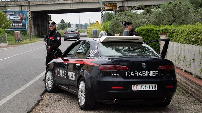 Eroina e Marijuana in un centro di accoglienza: arrestati tutti gli ospiti