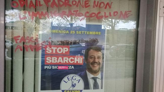 Attacco contro la Lega, vetrine imbrattate in viale Corsica