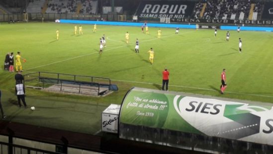 3 gol e Siena fuori dal tunnel: 