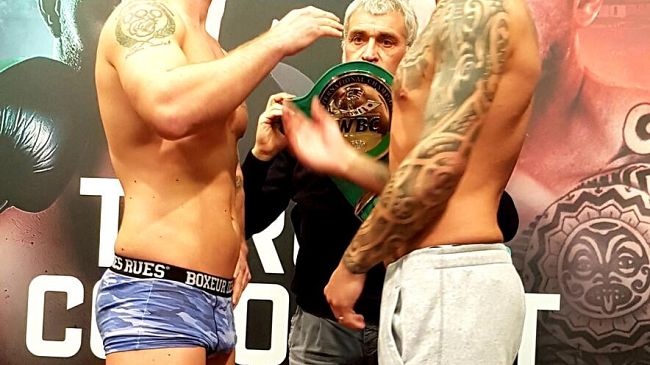 Turchi VS Conquest, cerimonia del peso