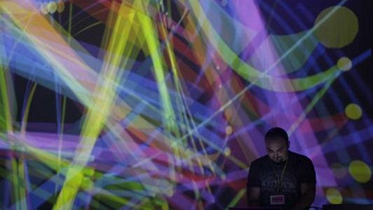 Alex Neri apre il MUV Festival