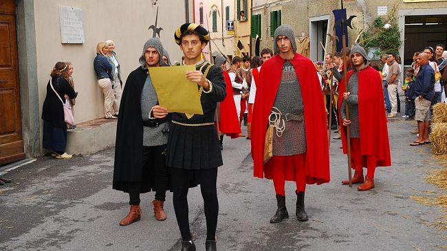 Rievocazione Storica e Disfida con l'arco a Montopoli