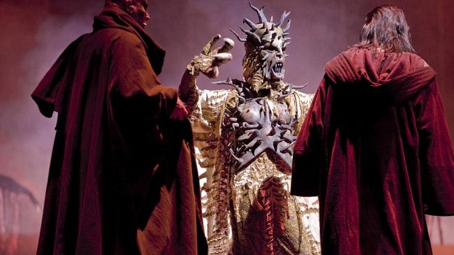 Libri: la Divina Commedia in una collezione di cartoline illustrate dell’800