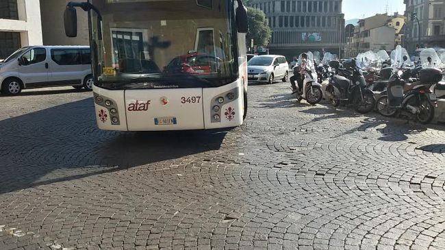 Santa Maria Novella: sicurezza violata, meglio asfaltare tutto