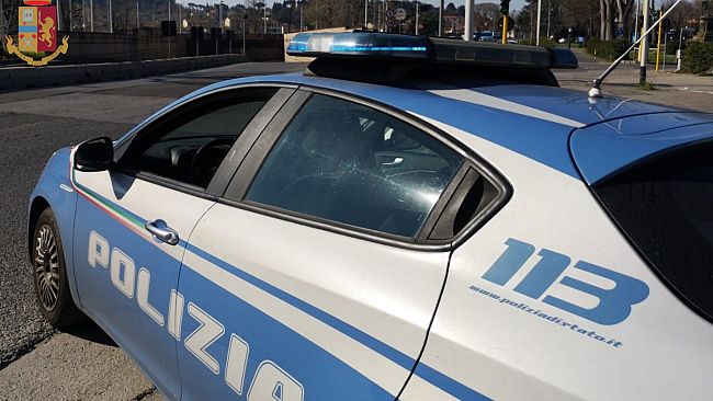 Via Canova: in strada dopo le 22 con hashish e bilancino