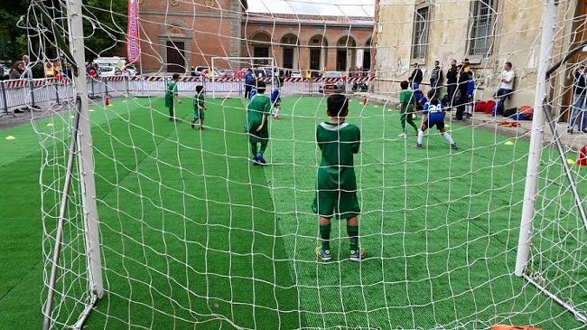 Scuola calcio: a Firenze i nuovi Neymar, Iniesta e Messi