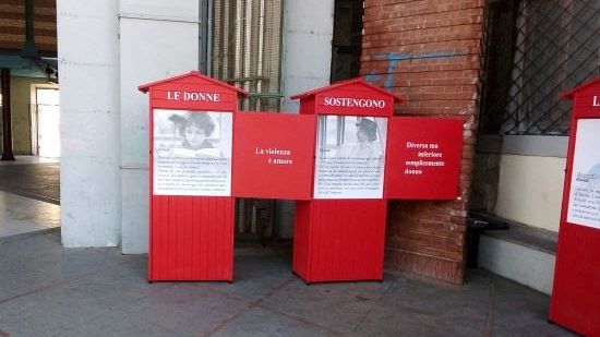 Campi Bisenzio: insulti sull'installazione dedicata all'8 marzo