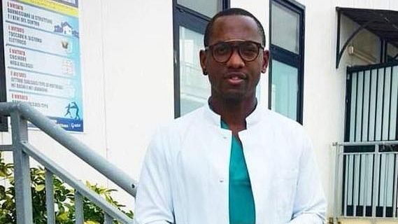 Andi, il medico di Cantù rifiutato perché nero: su Radio Fiesole