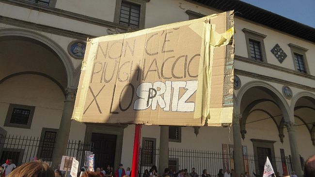 Many Possible Cities: annullato il talk 'Raschiare la vernice'