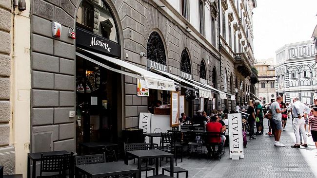 Pane a Firenze: 2 mila focaccine fresche ogni ora da 40 cent