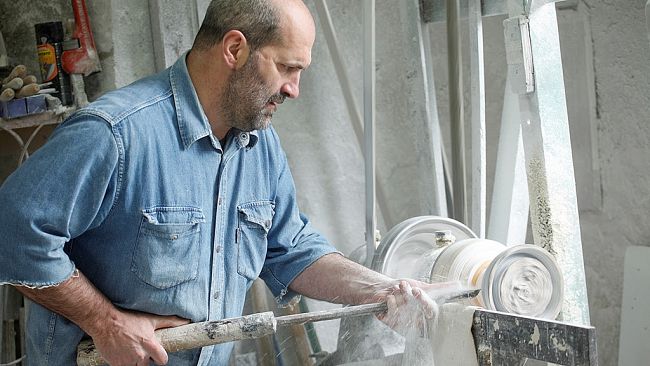 A Natale 2020 pronta la prima collezione di oggetti di Volterra 2022