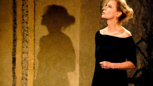 Daniela Poggi in ''Partire''