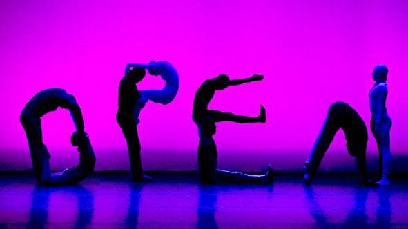Sarà l'edizione del 'Contact' tra ballerini e coreografi, tra pubblico e artisti