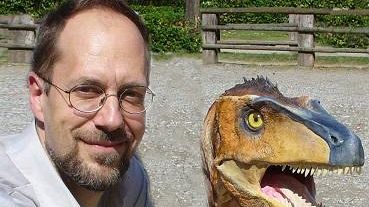 Riportare in vita un dinosauro? Si può fare