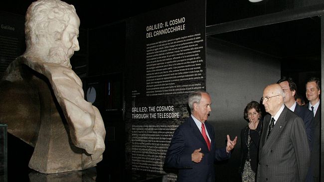 Galileo: gli Applausi dei fiorentini per il Capo dello Stato