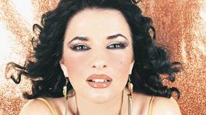 Musica dei Popoli: dall'Egitto il concerto di Natacha Atlas, a Firenze, sabato 18 ottobre alle ore 21,30