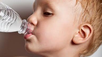 Caldo, attenzione alla disidratazione