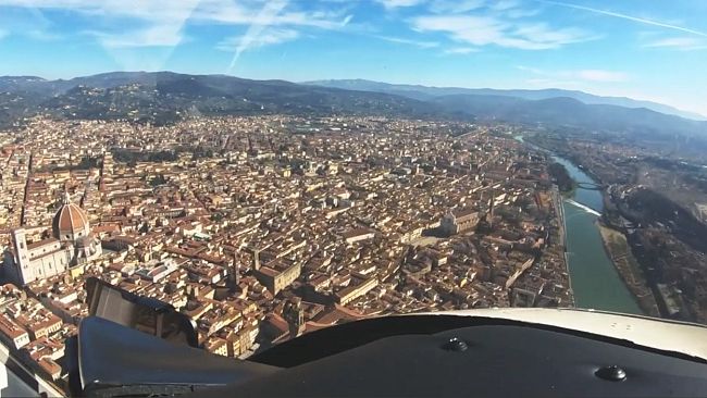 Un giro in elicottero sopra Firenze: chance domenica