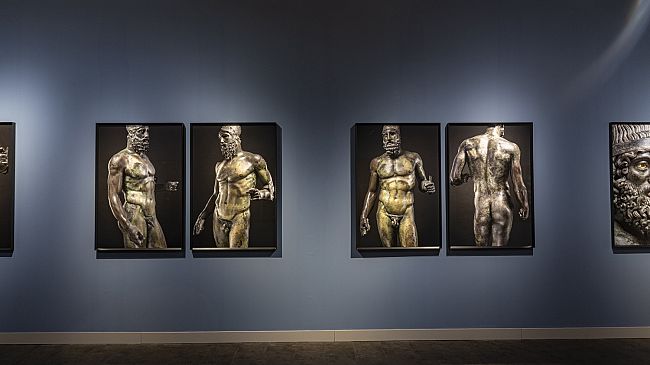 Accademia: prorogata la mostra fotografica sui Bronzi di Riace