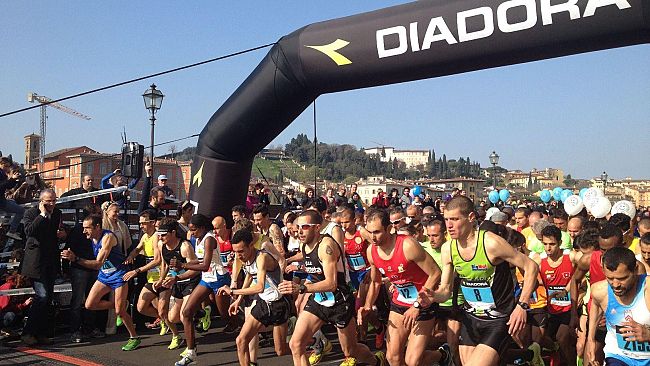 La XXXV edizione dell'Half Marathon Firenze Vivicittà si correrà il 15 aprile