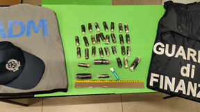 Arrestato corriere della droga, aveva in corpo mezzo chilo di cocaina