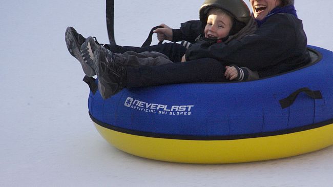 Torna il parco giochi e sport invernali in riva all’Arno