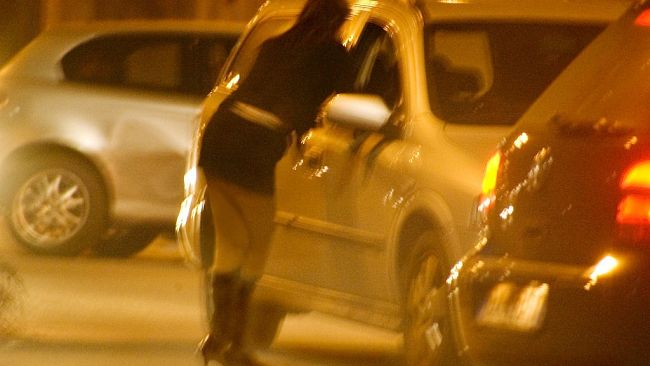 Ditta di pelletteria dà lavoro a donne liberate dalla prostituzione
