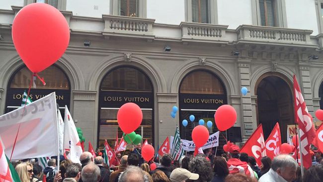 Scuola a Firenze: in presidio con un Dossier scomodo