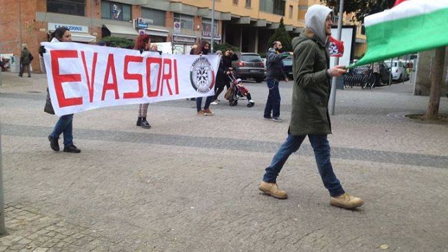 Grosseto: sventato attentato alla sede di CasaPound