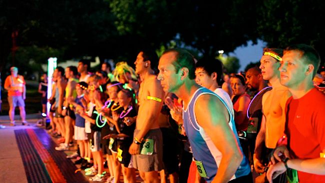 Firefly Run Italia al Parco Urbano di Villa Montalvo