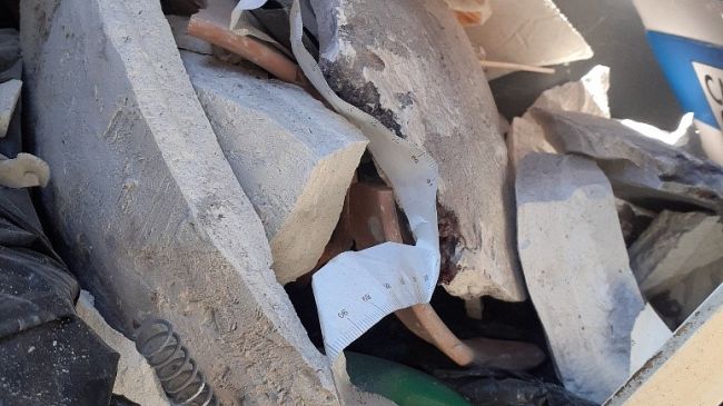 Rifiuti abbandonati, nuovi controlli dei vigili: multe salate