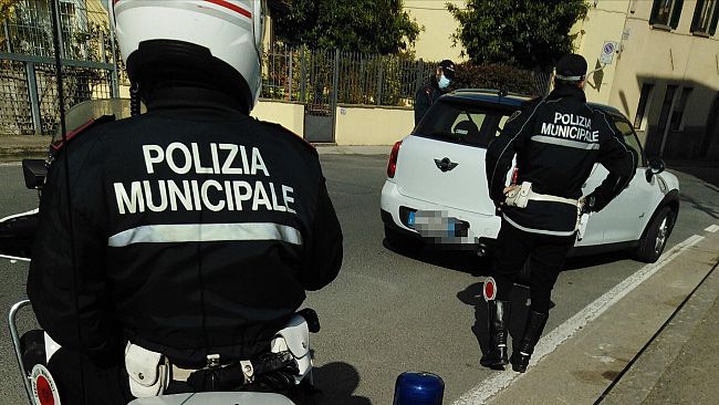 Troppi ubriachi al volante nel week end: 6 patenti ritirate a Prato