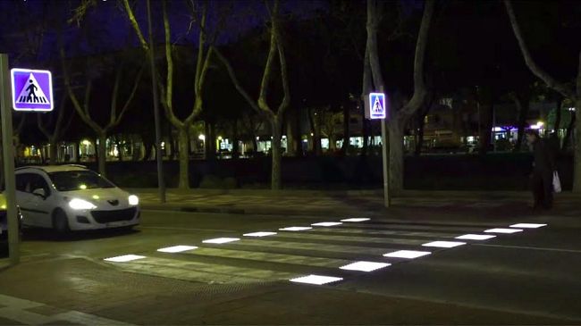 Il pedone disattento che cade ha diritto al risarcimento