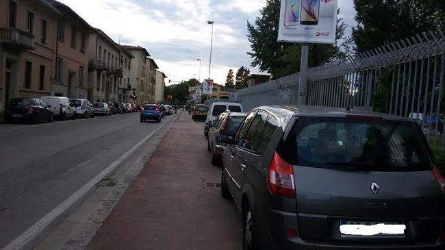Firenze non riesce a muoversi: ciclisti, pedoni ed automobilisti
