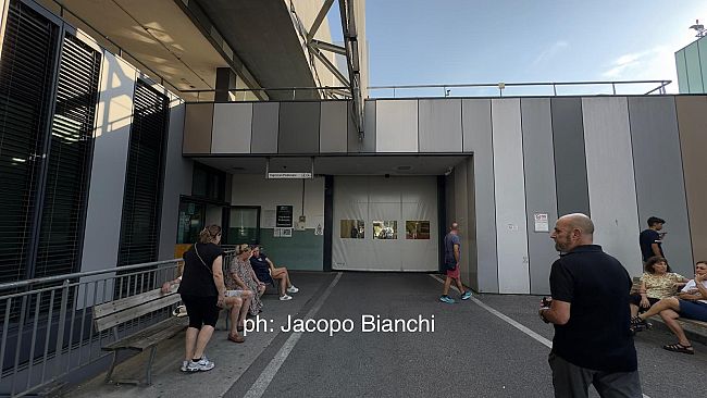 Prato: tensione e colpo di pistola al Pronto soccorso