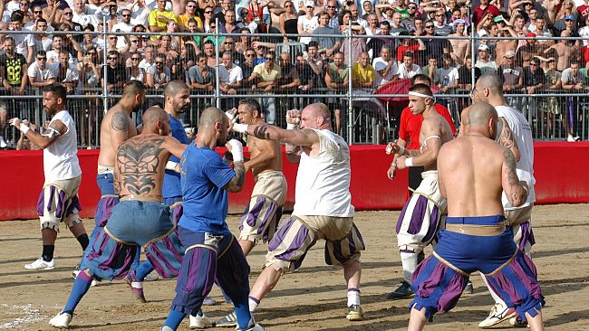 Calcio Storico 2014: i Bianchi conquistano la finale