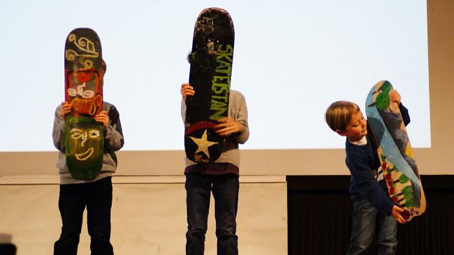 Firenze per l’Afghanistan. Asta benefica di tavole da skate