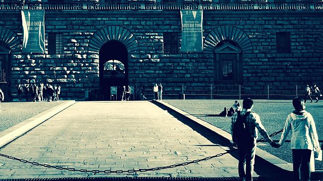 Se Firenze muore, Architettura Video a Le Murate