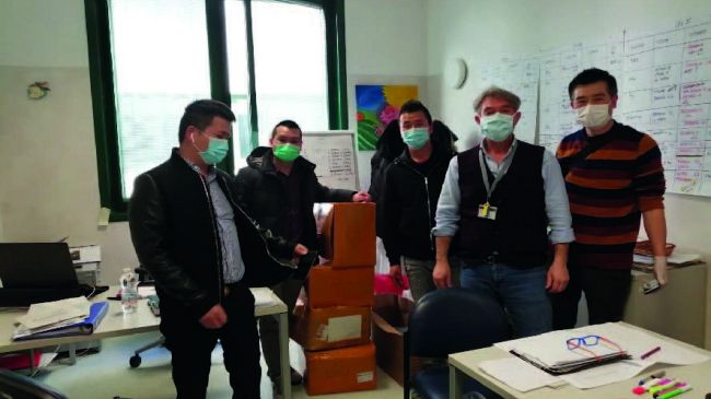 Empoli: 10.000 mascherine donate al San Giuseppe dalla comunità cinese