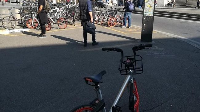 Mobike a Santa Maria Novella: un SMS per salvare le stazioni dal caos