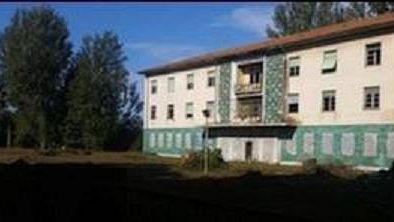 L'occupazione abusiva di spazi condominiali con beni privati