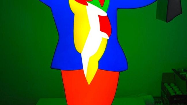 Uffizi, la colorata meraviglia del presepe pop di Marco Lodola