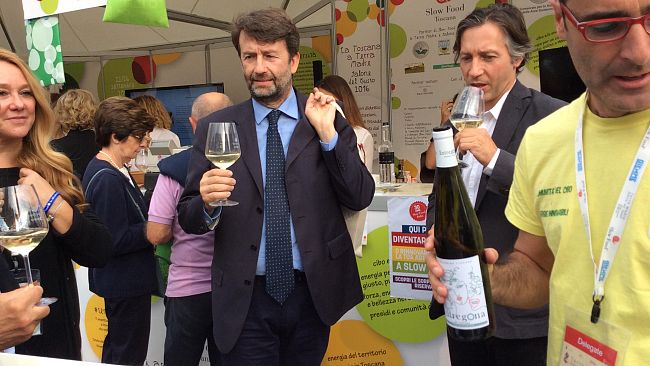 Salone del Gusto 2016: allo stand Slow Food Toscana il ministro Franceschini, la sindaca Appendino e il governatore Chiamparino