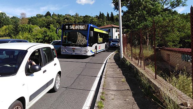 Galluzzo, caos traffico per i lavori in piazza Acciaioli