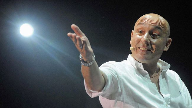 Risate con Maurizio Battista al Tuscany Hall