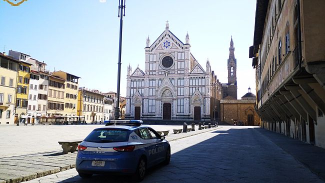 La Polizia di Stato sequestra oltre 7 chili e mezzo di droga