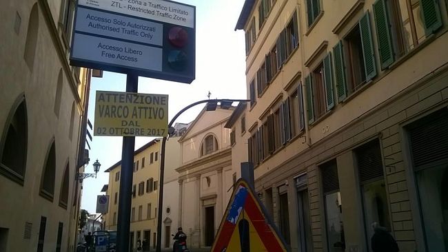 Porte telematiche: pannelli al posto dei semaforini