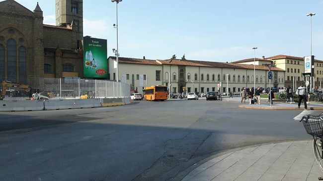 Tramvia: rinviata la chiusura notturna di via Valfonda