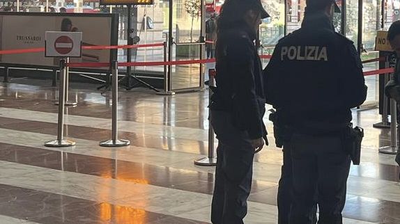 Polizia, servizio speciale in zona Stazione di Santa Maria Novella 
