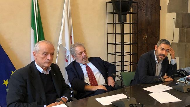 Un nuovo Aeroporto per Firenze, i dati di un sondaggio: centrodestra unito?